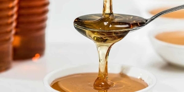 Cosmética natural: Lavado de rostro con miel para un cutis súper limpio