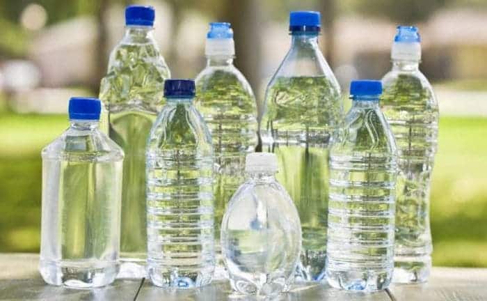 botellas agua limpieza
