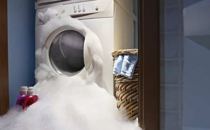 lavadora mucho detergente