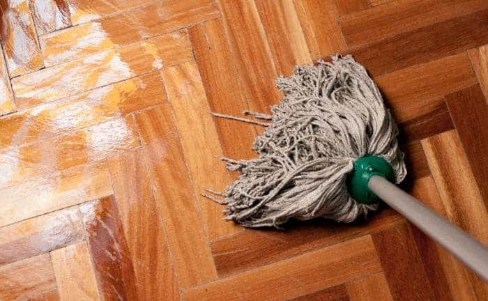 limpieza suelo bicarbonato madera